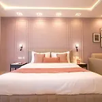 Pietro Boutique And 4* Għarb
