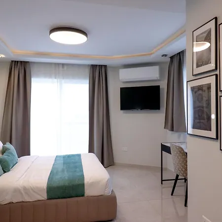 Pietro Boutique And Residences Hotel