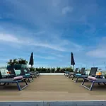 Hotel Pietro Boutique And 4*