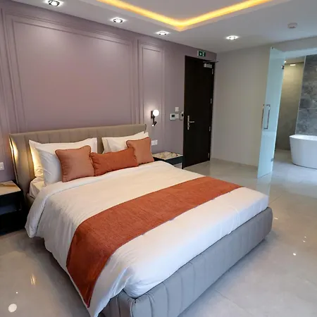 Pietro Boutique And Residences 4*