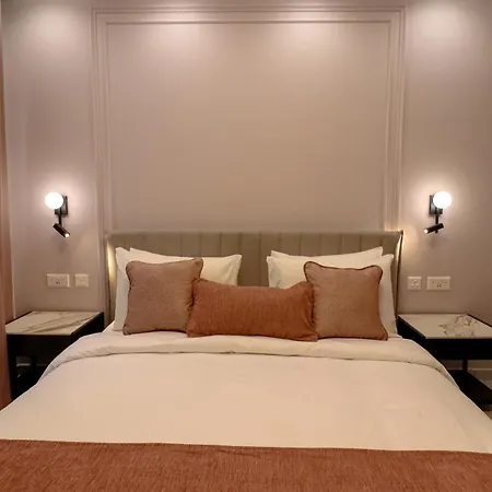 Pietro Boutique And Residences 4*