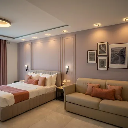 Hotel Pietro Boutique And 4*
