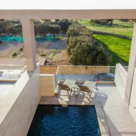 Pietro Boutique And Għarb