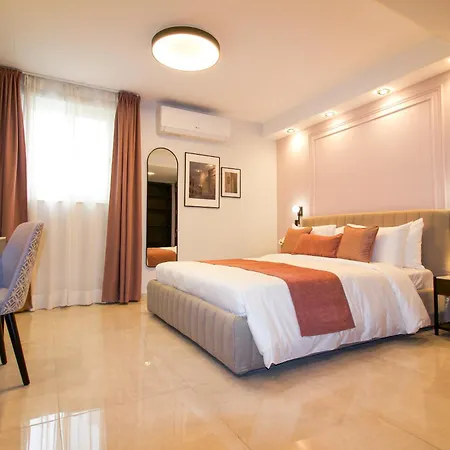 Hotel Pietro Boutique And 4*