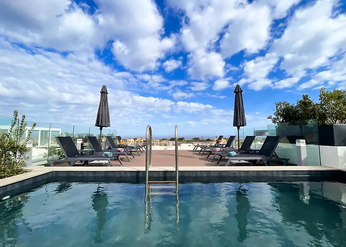 Pietro Boutique And 4* Għarb